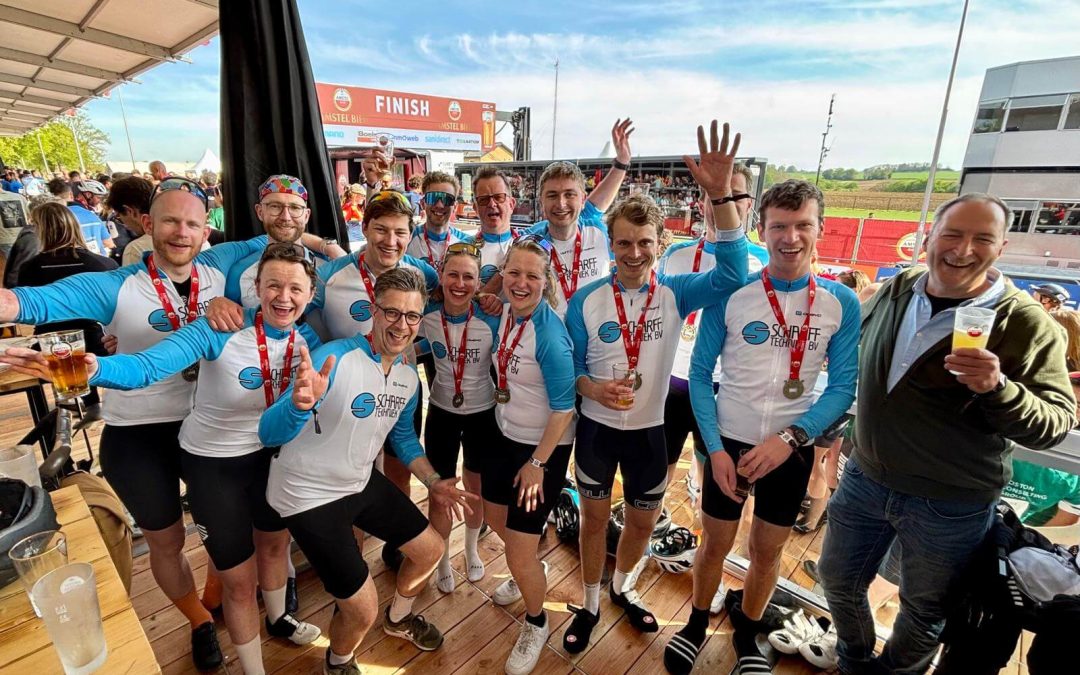 Scharff Techniek in het zadel tijdens Amstel Gold Race Toertocht